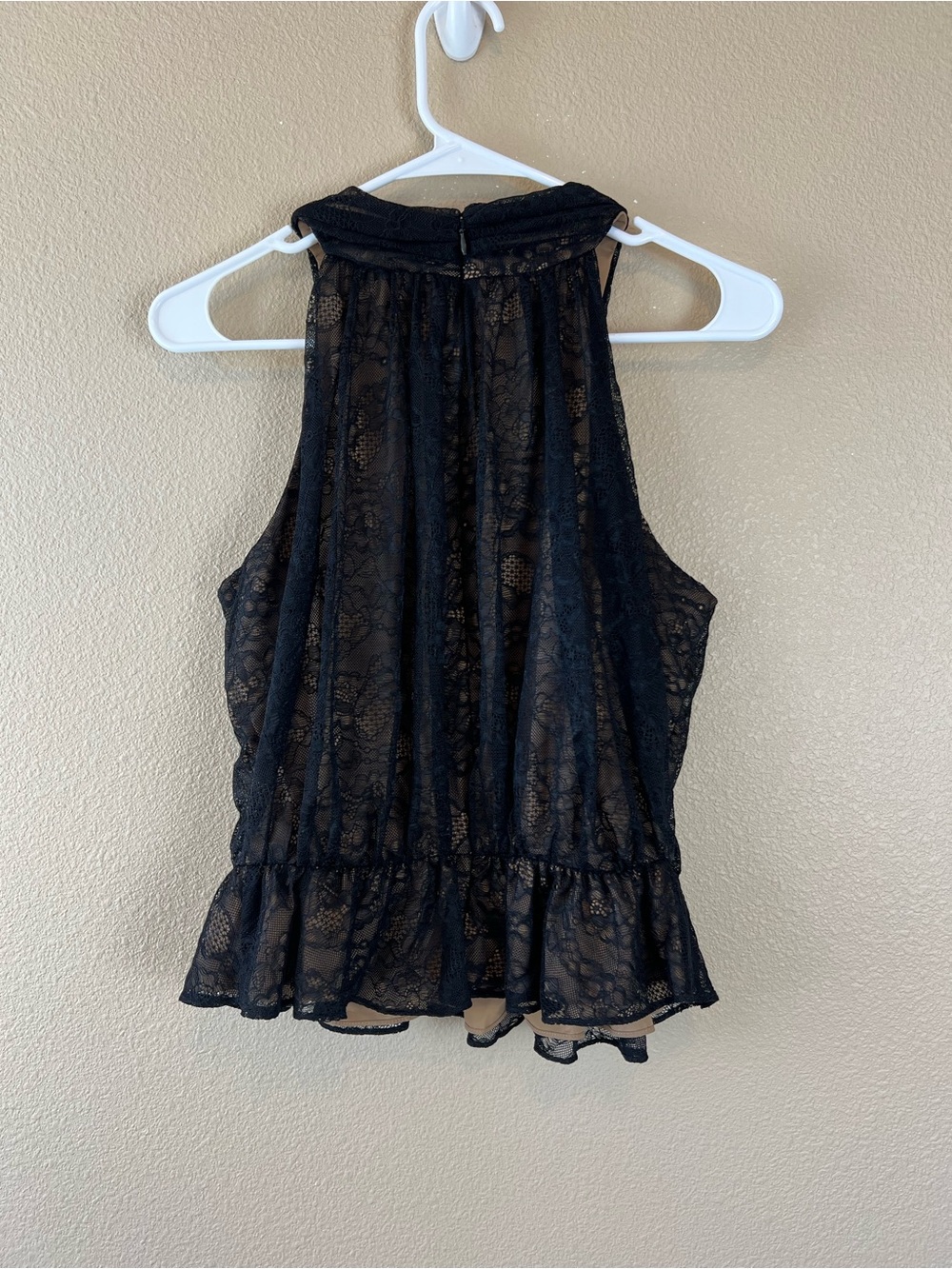 Veronica Beard Kailani Lace Top Sleeveless Blouse - Picture 4 of 10